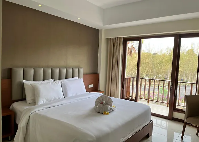Hotel New Kuta By Lorin 4*
