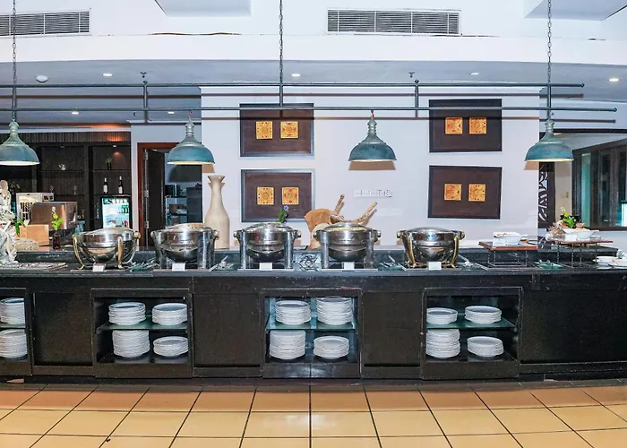 Hotel New Kuta By Lorin 4*