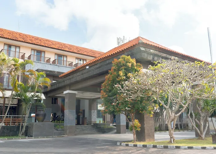 New Kuta By Lorin Hotel